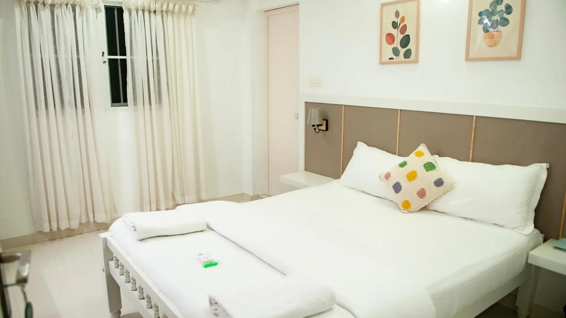 Pine Beach House Alappuzha Guest house